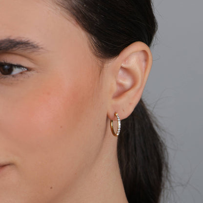 Brinco Argola Cravejada Click