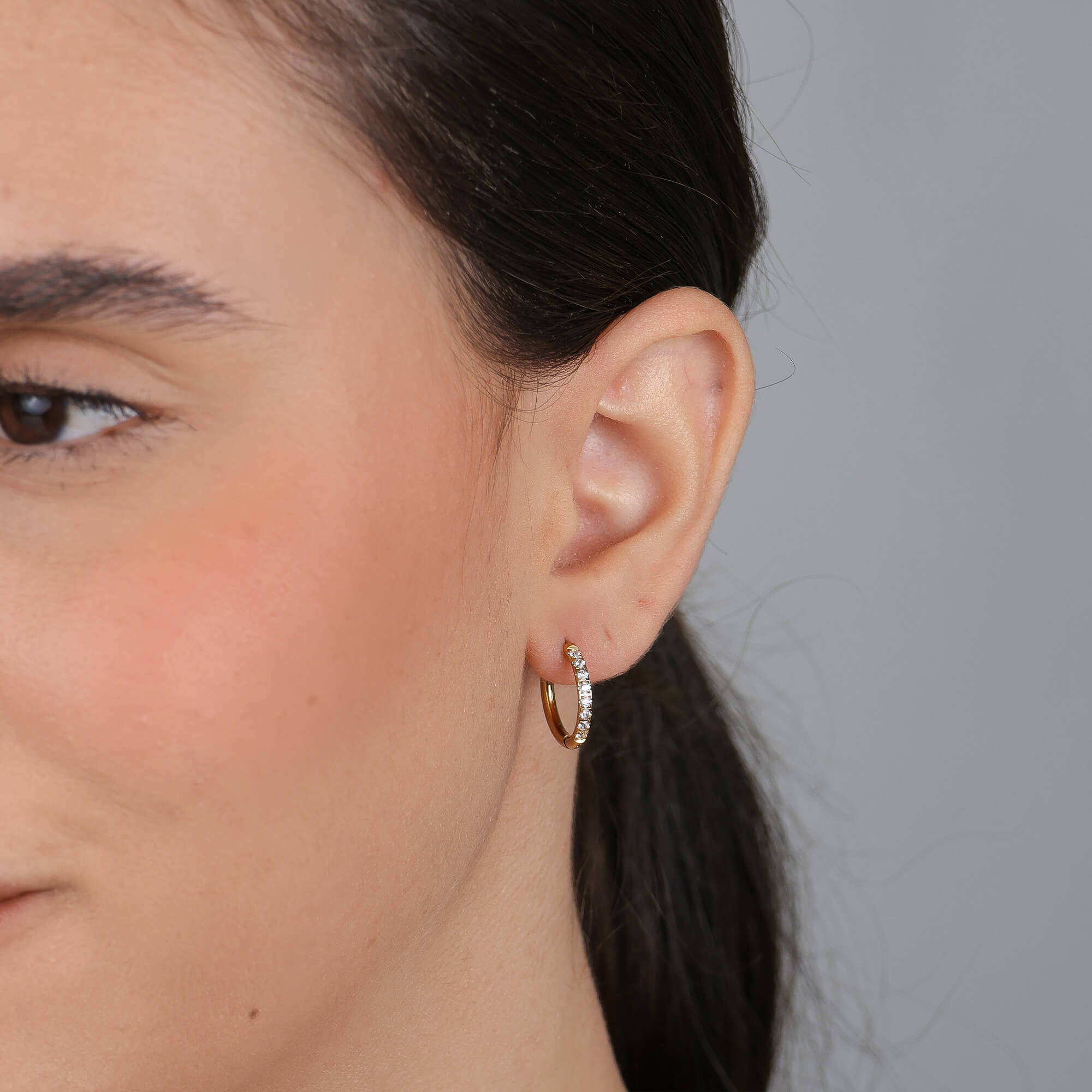 Brinco Argola Cravejada Click