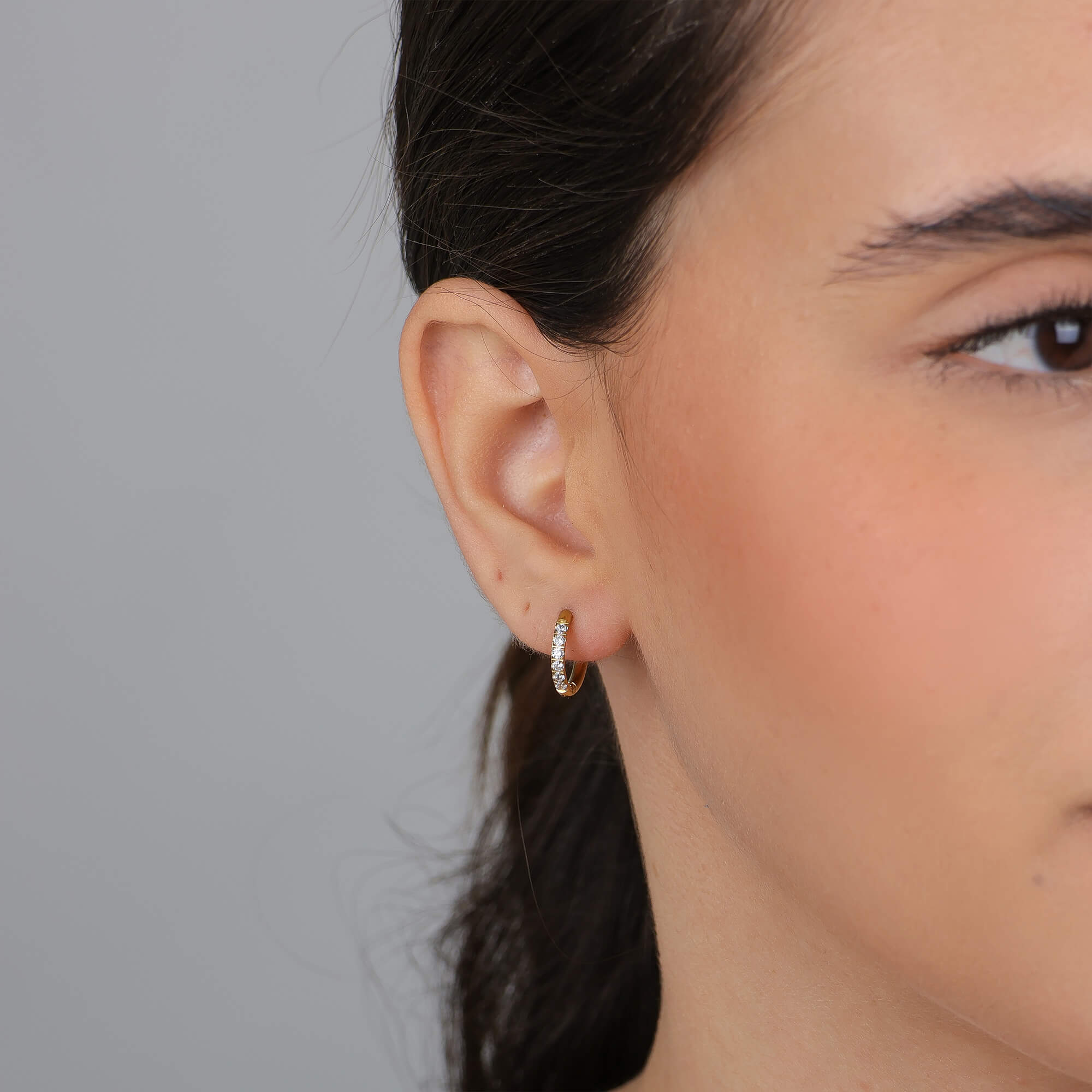 Brinco Argola Cravejada Click