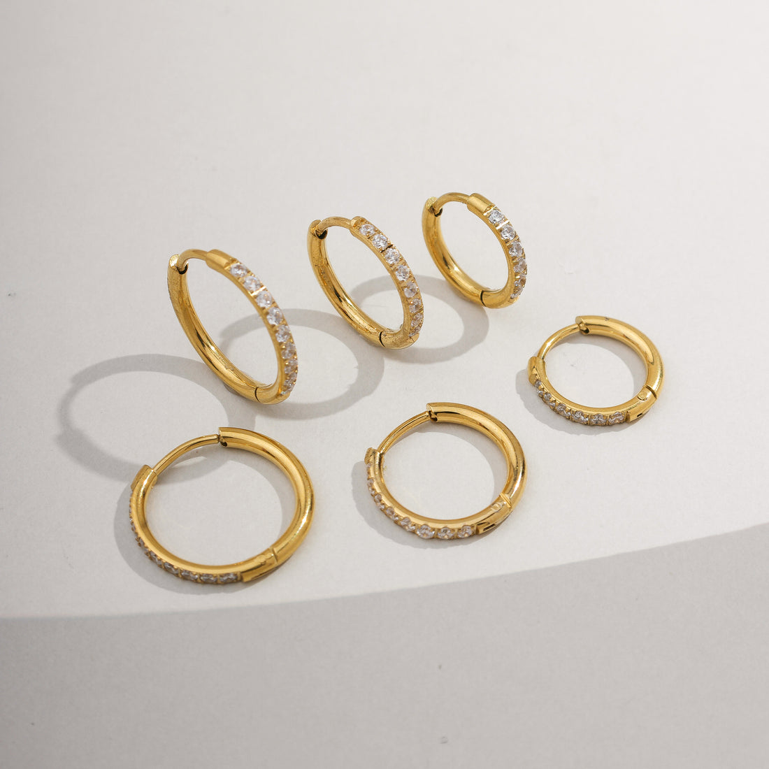 Trio Brincos de Argolas Cravejadas Click