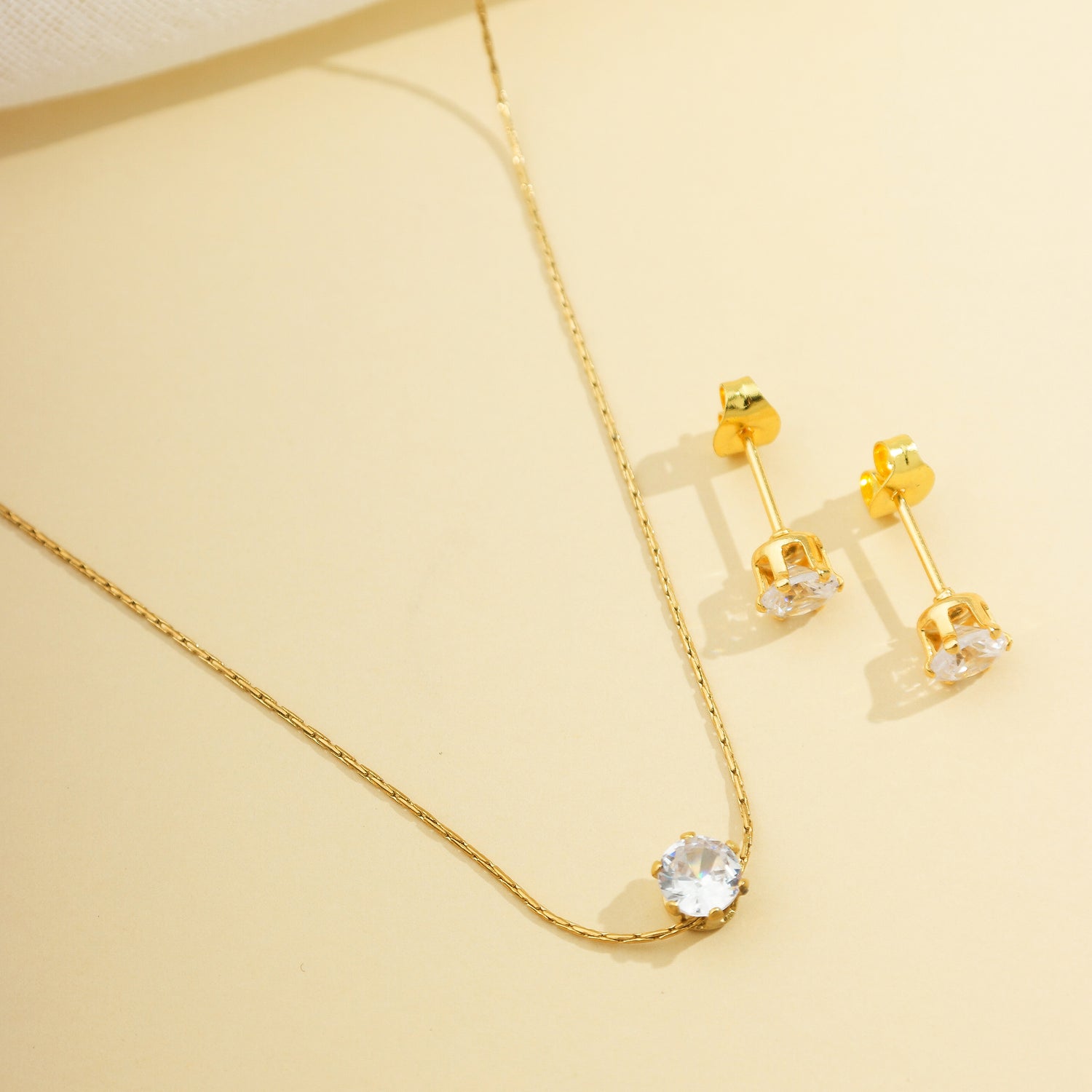 Brinco e Colar Ponto de Luz Zircônia