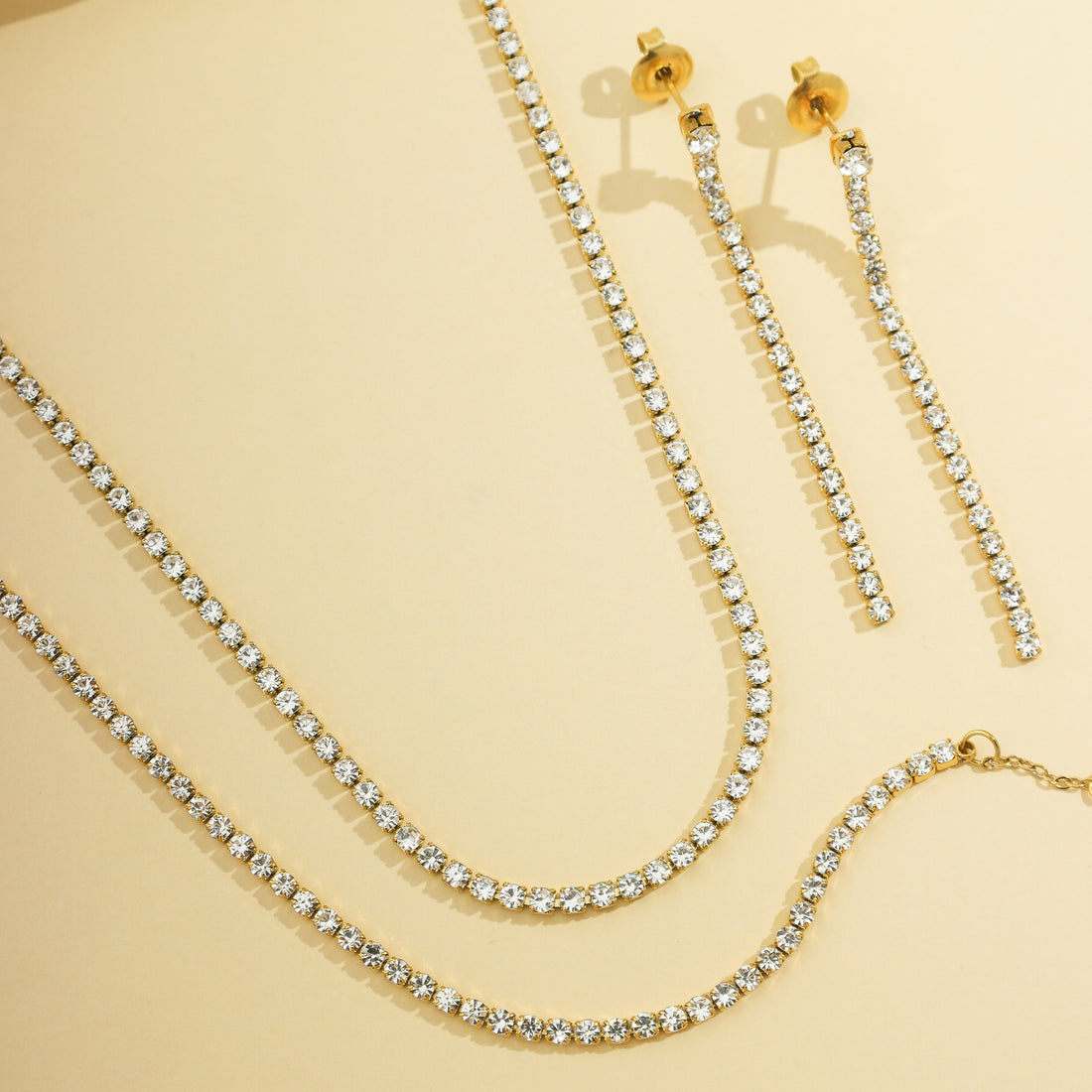 Brinco, Colar e Pulseira Riviera