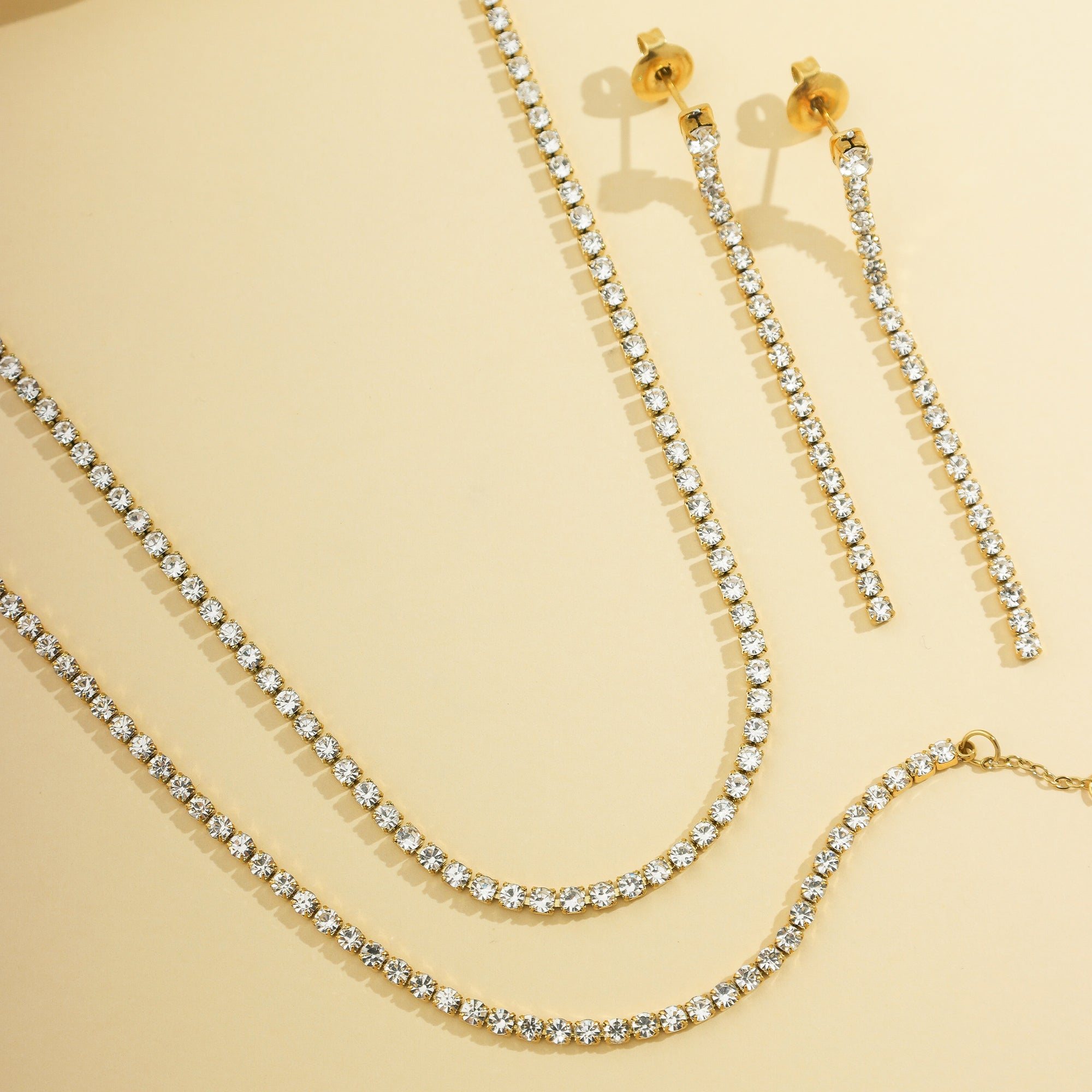 Brinco, Colar e Pulseira Riviera